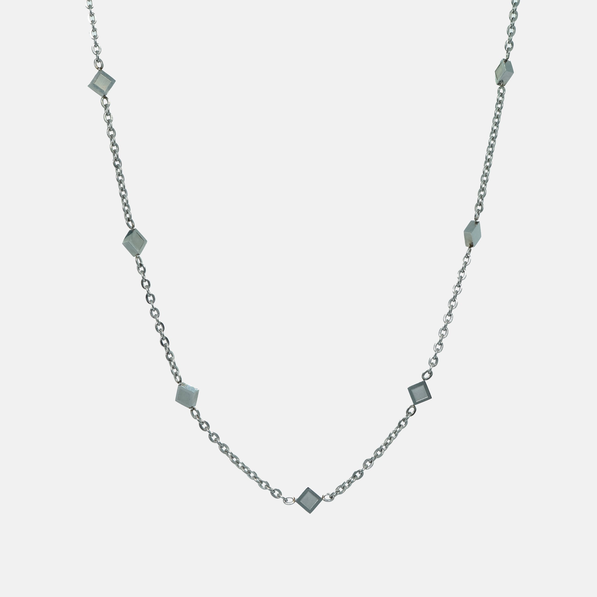 MEDITERRANEAN SILVER NECKLACE