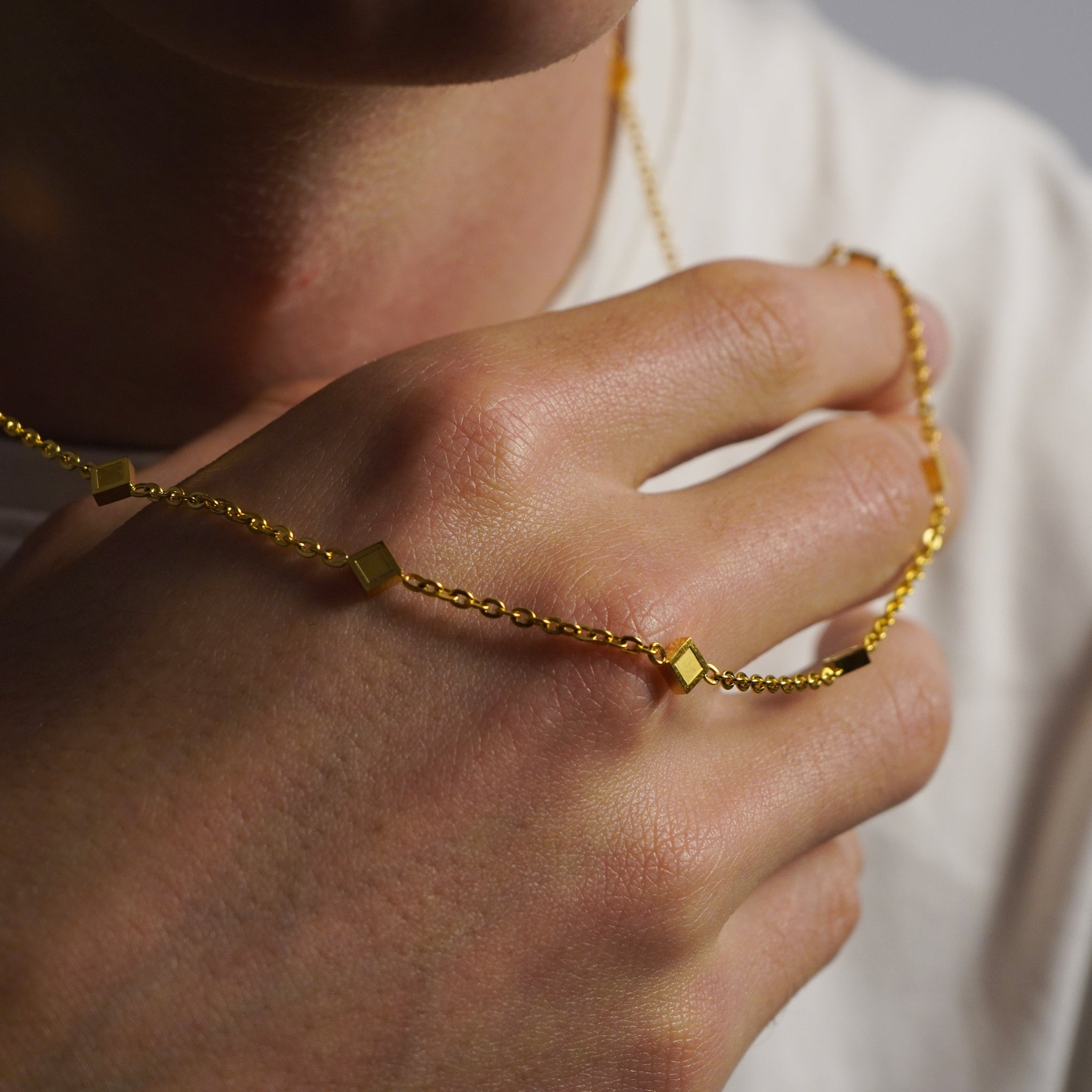 MEDITERRANEAN GOLD NECKLACE