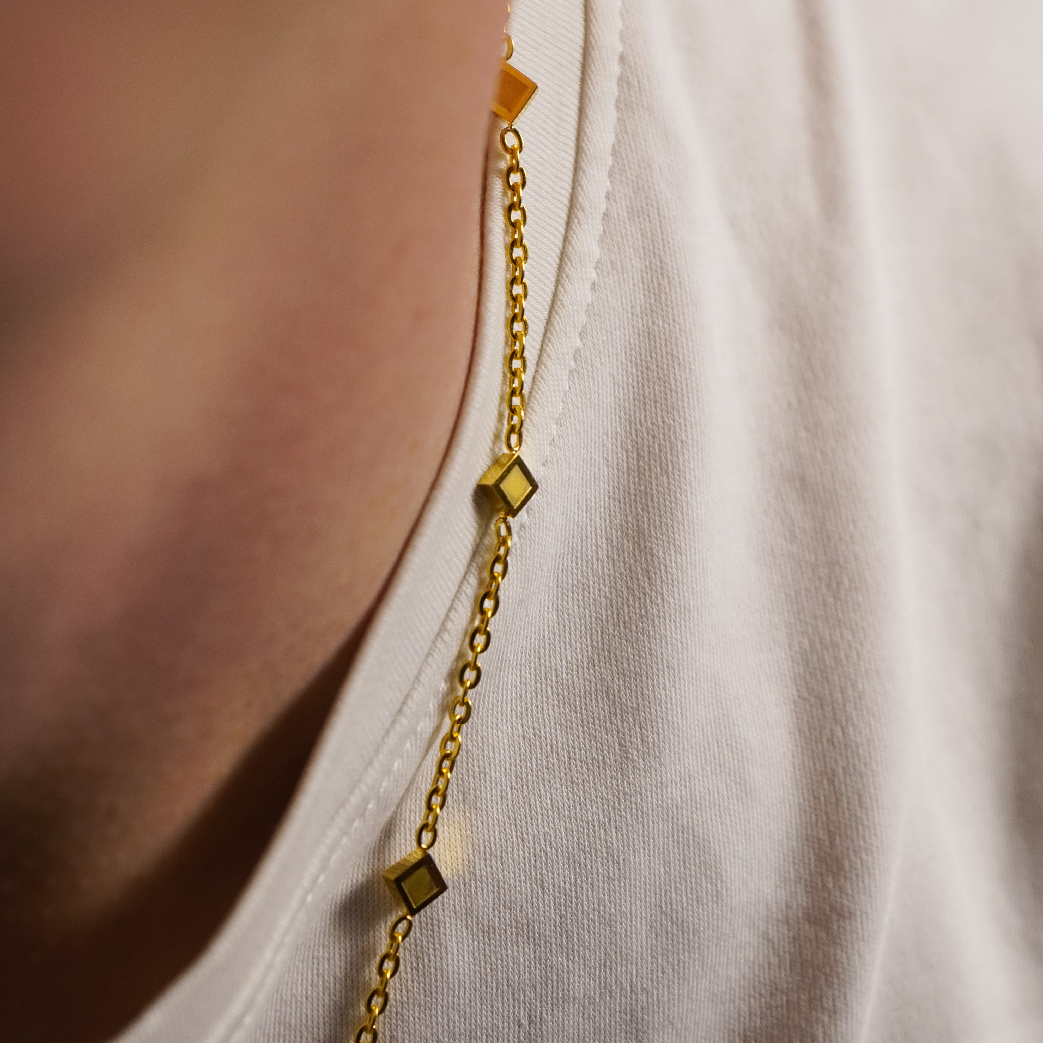 MEDITERRANEAN GOLD NECKLACE